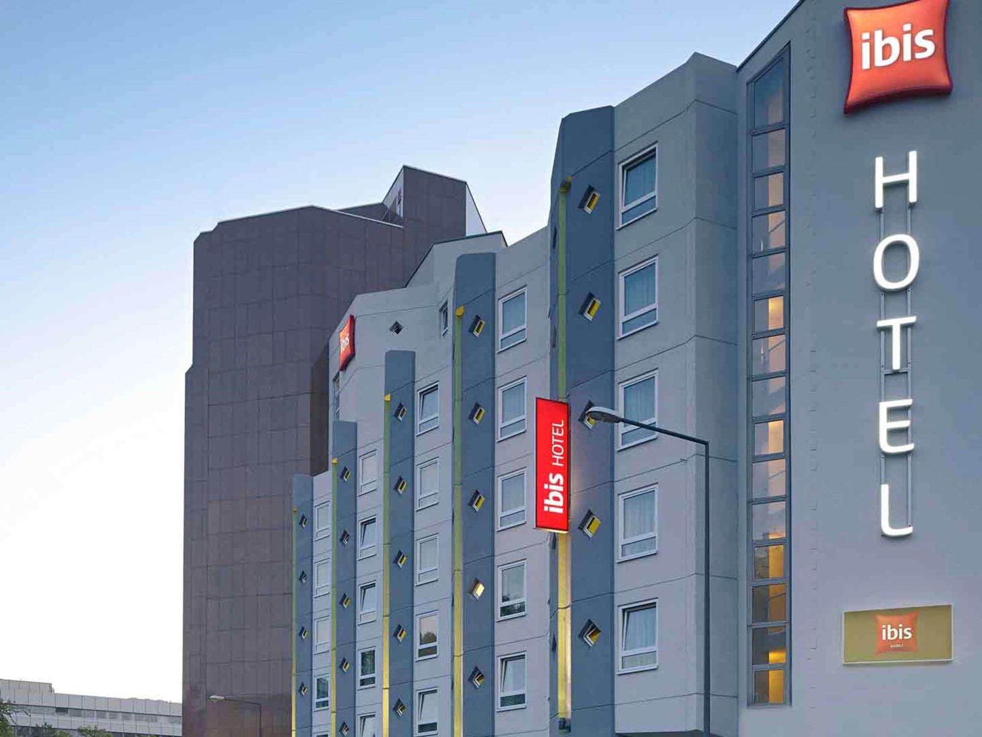 Ibis Koeln Centrum Hotel Exterior photo