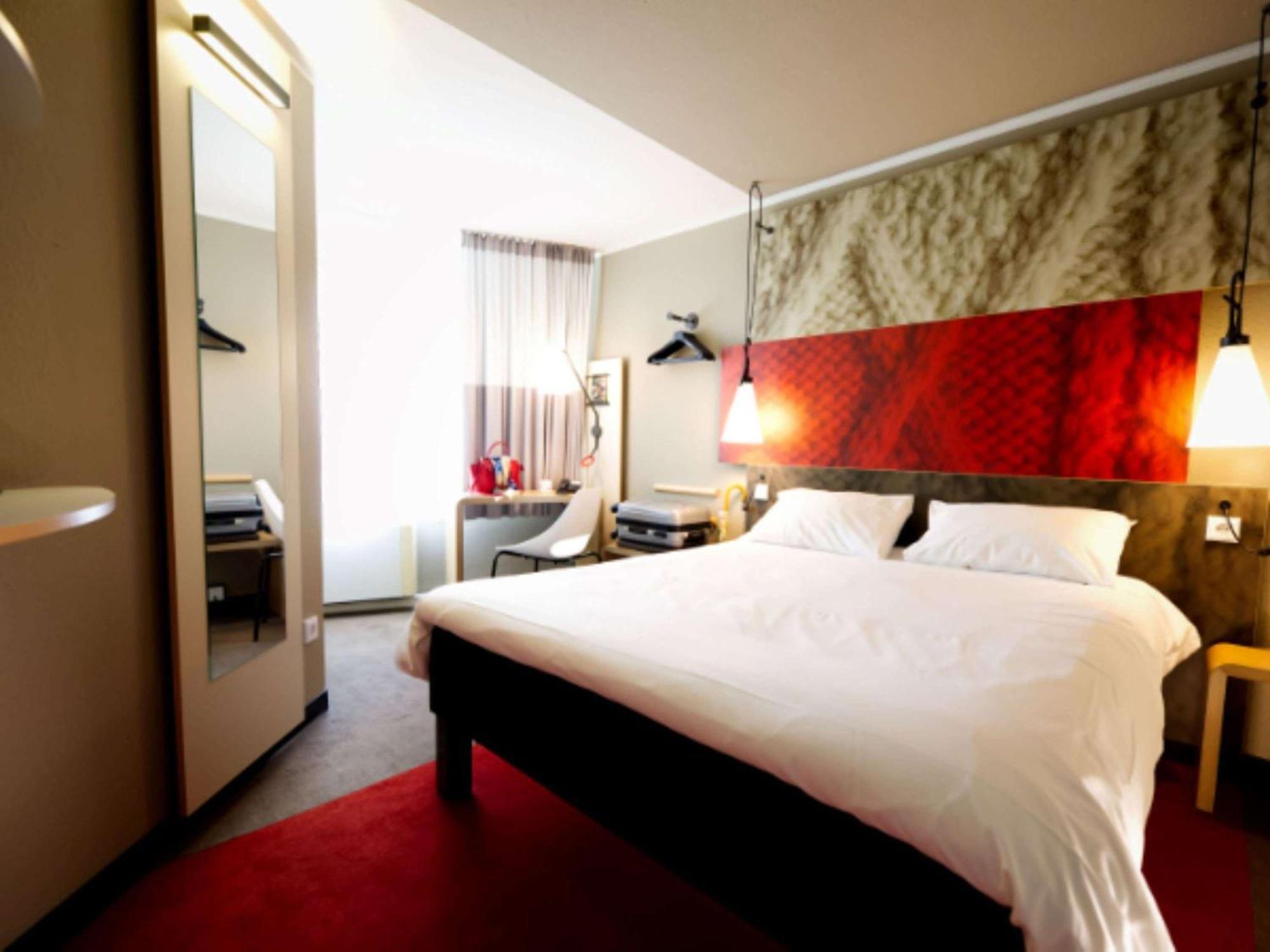 Ibis Koeln Centrum Exterior photo