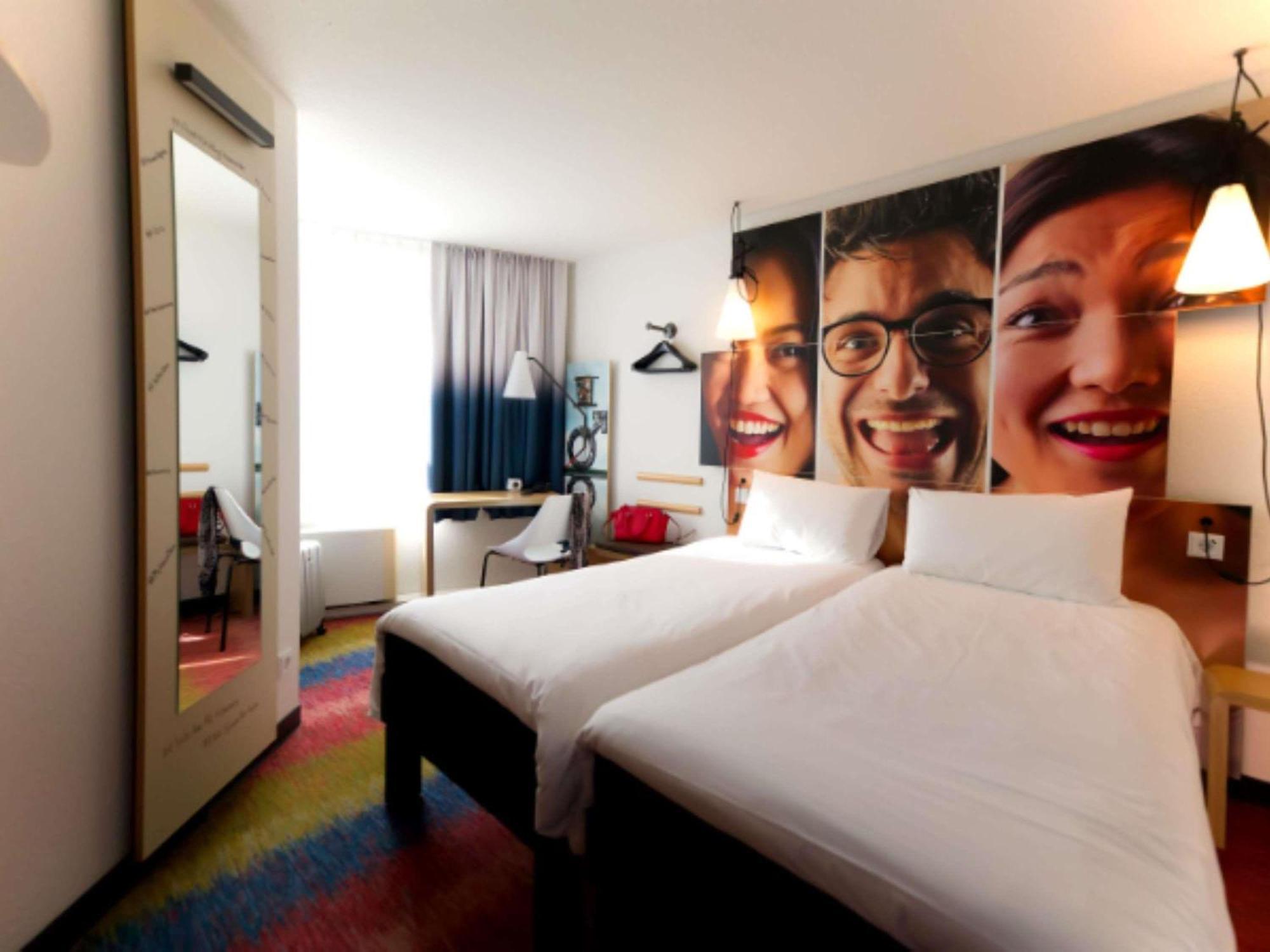 Ibis Koeln Centrum Exterior photo